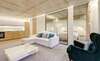 hotel_img
